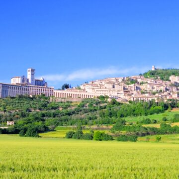 In cammino verso opportunità di turismo sostenibile ad Assisi e nel Parco del Monte Subasio.